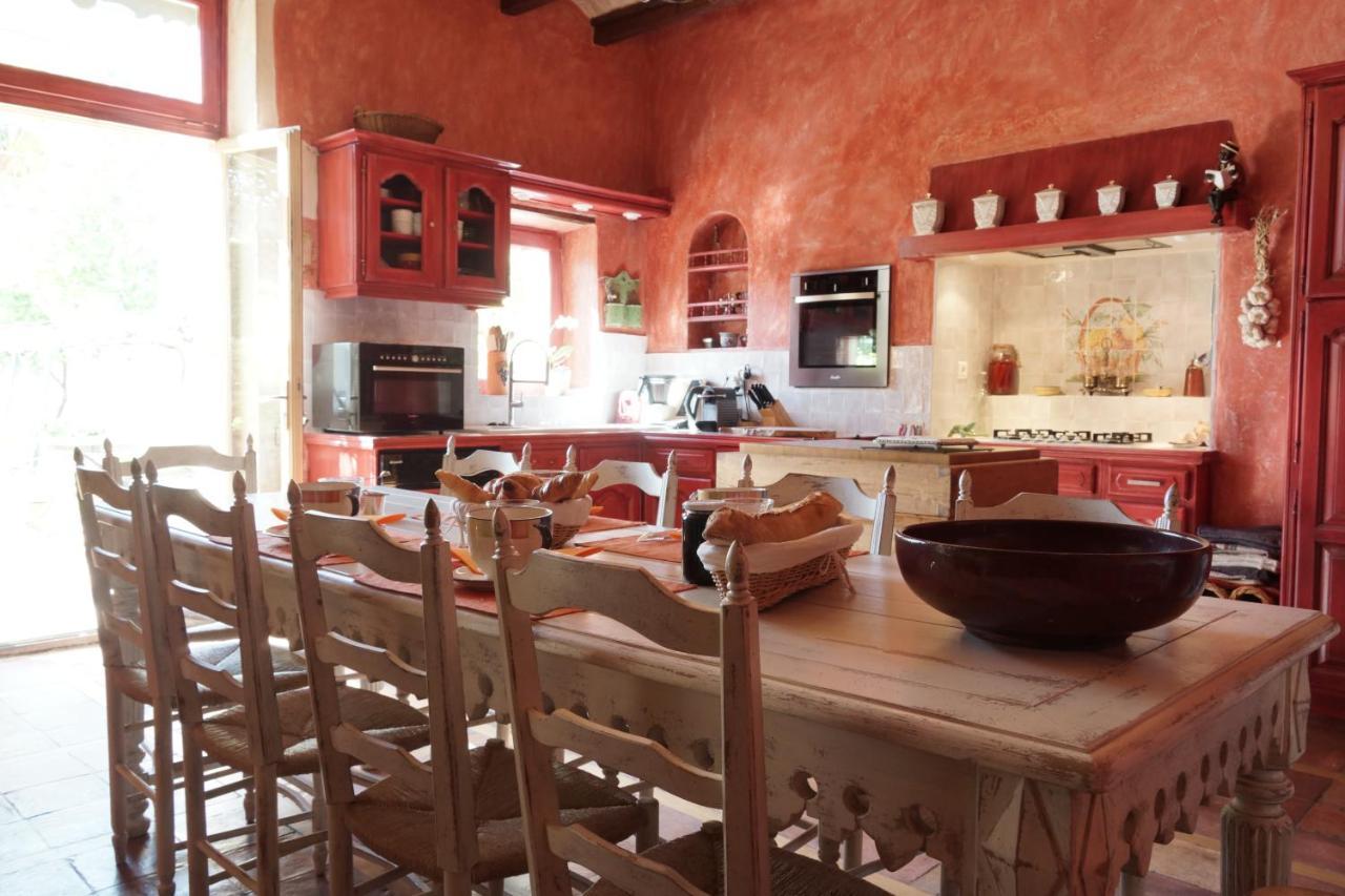 Maison En Provence Lapalud 外观 照片