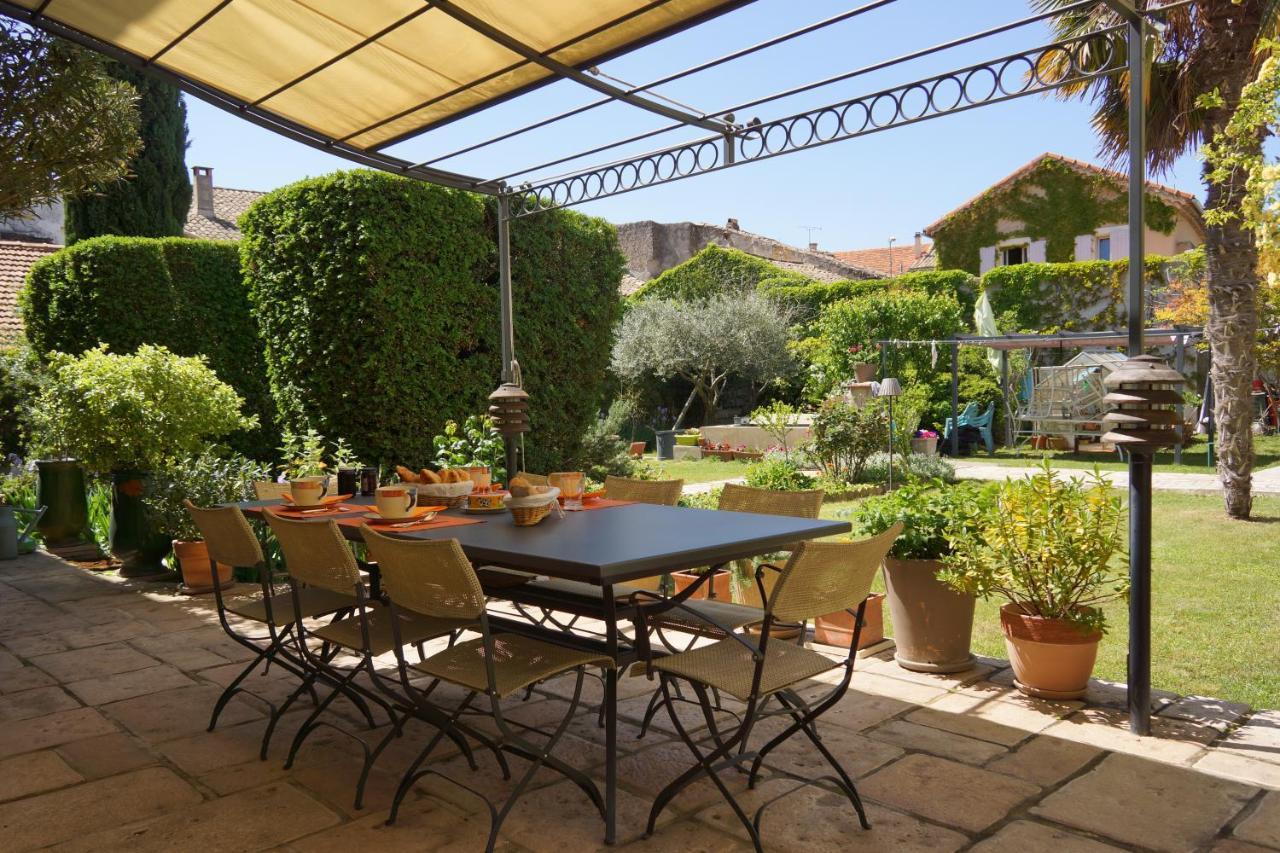 Maison En Provence Lapalud 外观 照片