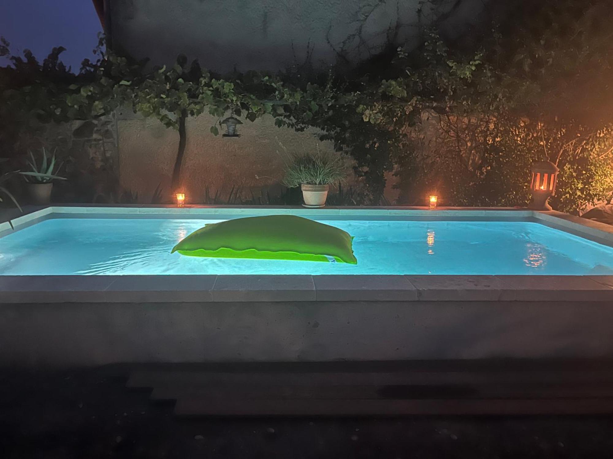 Maison En Provence Lapalud 外观 照片